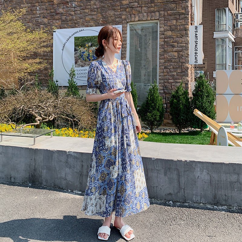 Elegant Floral